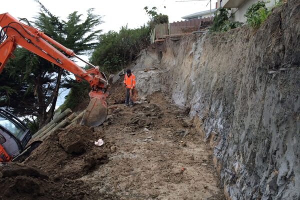 hgm_construction_Cliffs_Road_Anchored_Retaining_Wall_5
