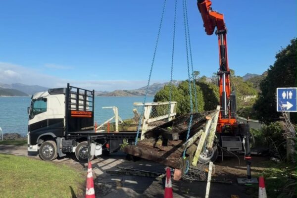 hgm_construction_hiab_crane_truck_hire_new_zealand_4